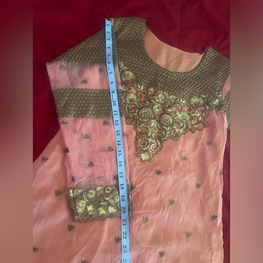 Kameez dupatta